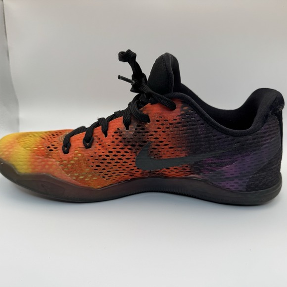 Size 10 Nike Kobe 11 Sunset 2016 836183-805  (USED & Original Box) - Picture 12 of 16